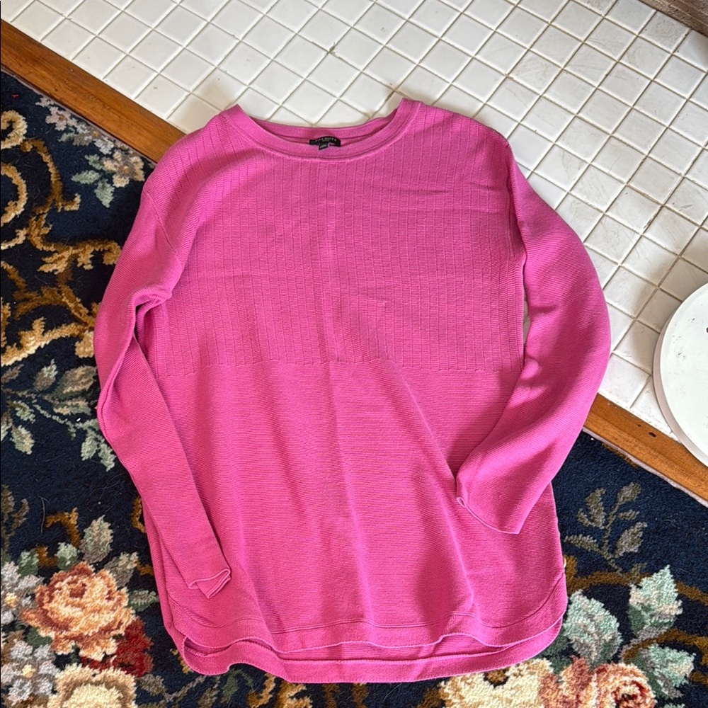 Talbots Vibrant Pink‎ Knit weaved sweater- lightweight -worn a few times